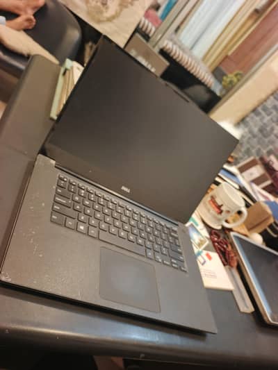 dell precision 5510 core i7 HQ prosersor 4k touchscreen 2GB Nvidiacard