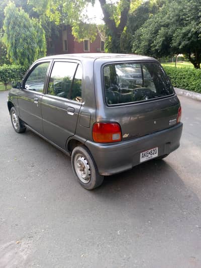 Daihatsu Cuore 2005