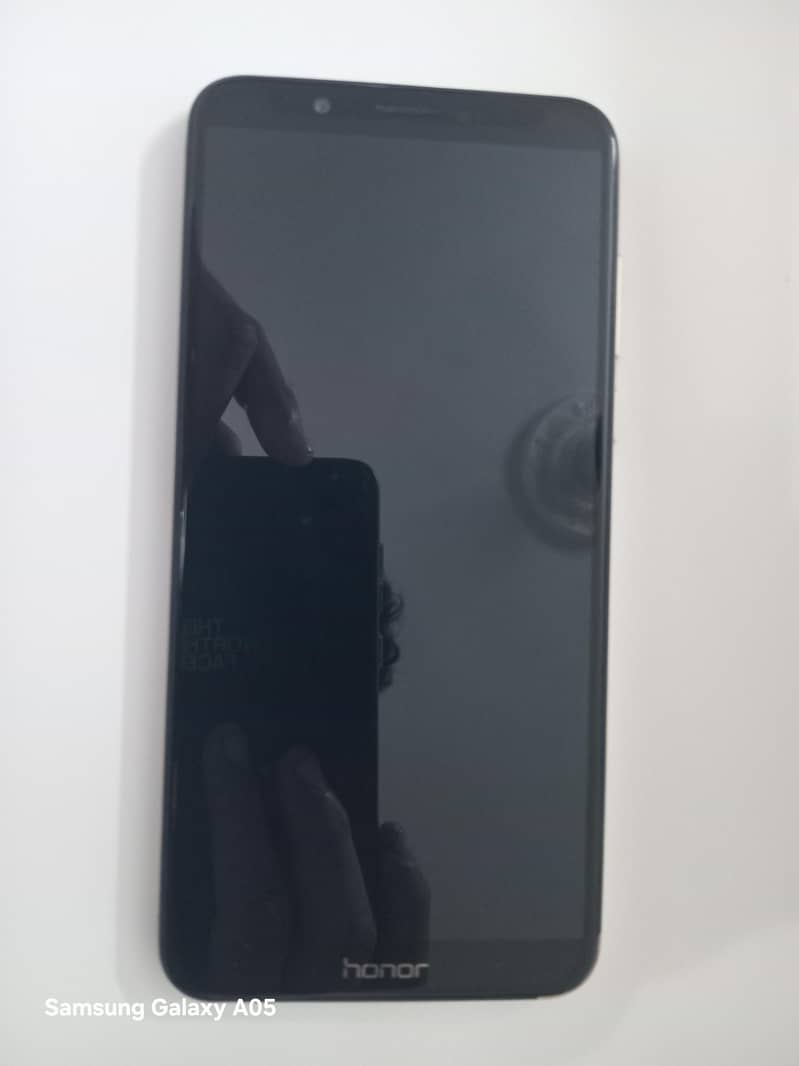 Honor 7C 0