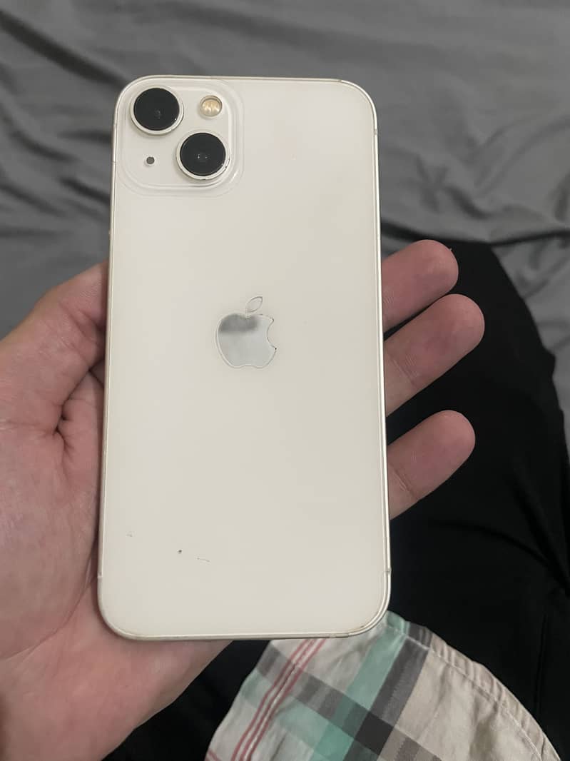 Apple iPhone 13 1