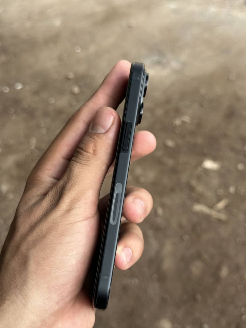 Apple iPhone 15 1