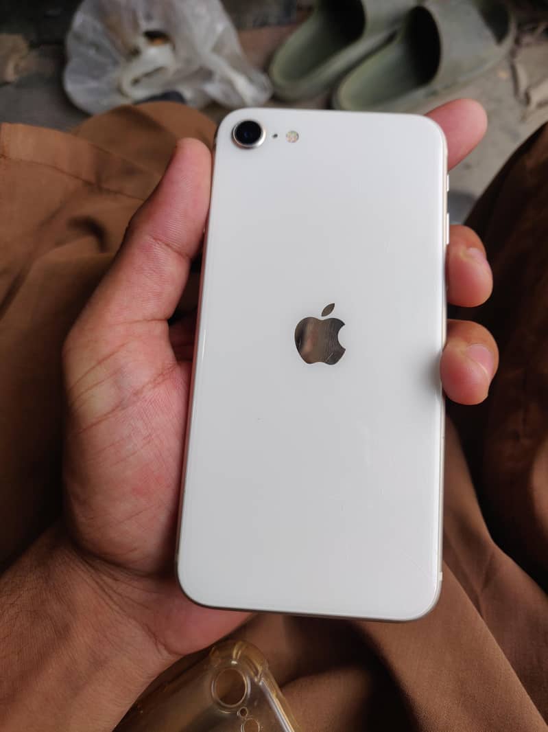 Apple iPhone SE 0