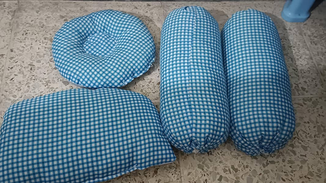 7 PCs set. 4