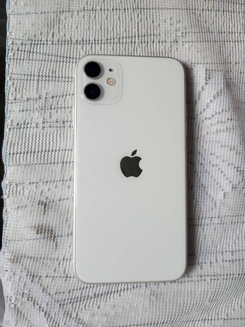 Apple iPhone 11 0