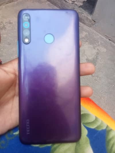 Tecno CAMON 12