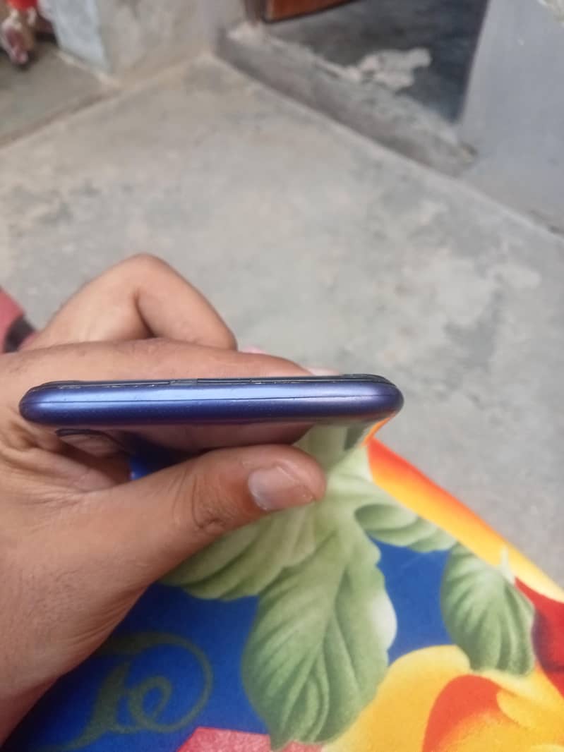 Tecno CAMON 12 1