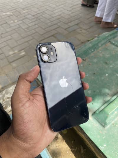 Apple iPhone 12