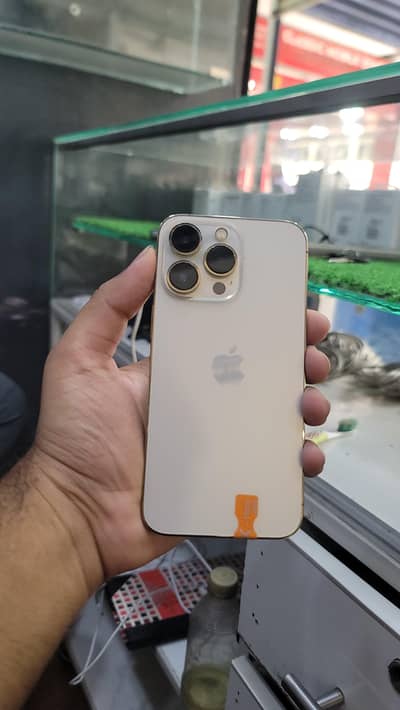 Apple iPhone 13 Pro