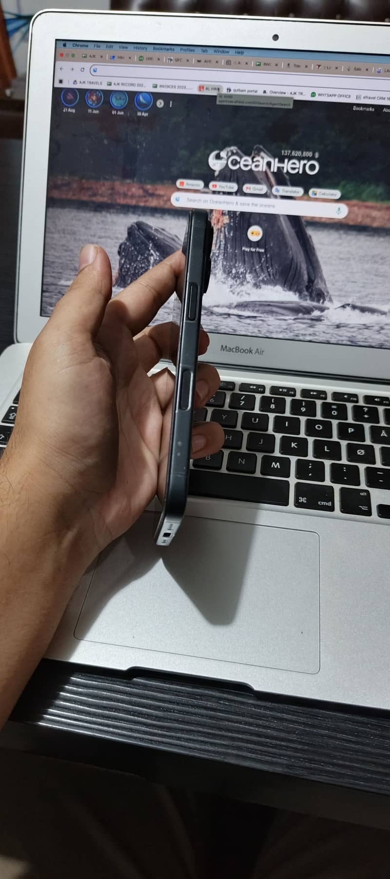 Apple iPhone 16 3