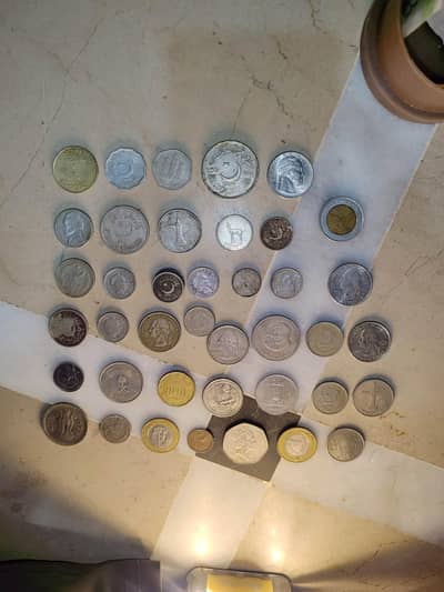 old coins and notes