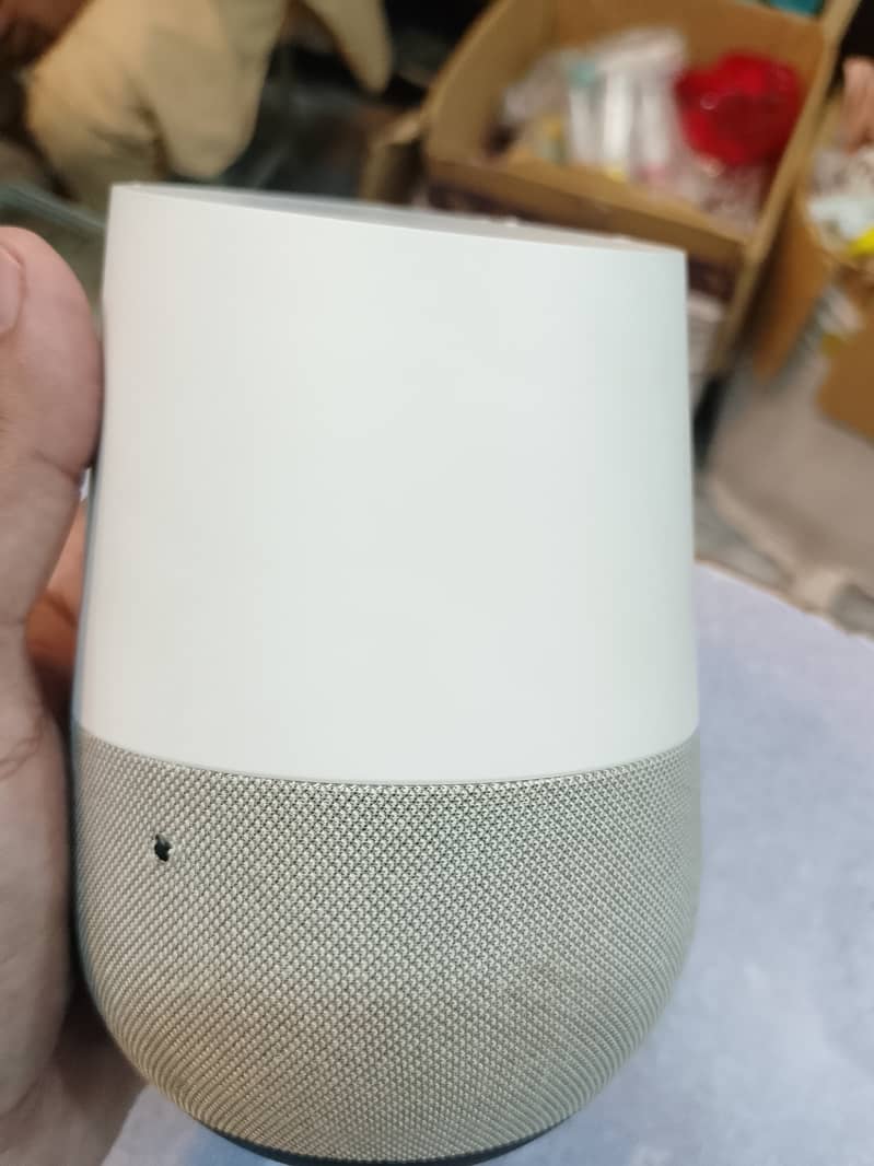 Google Speaker 8