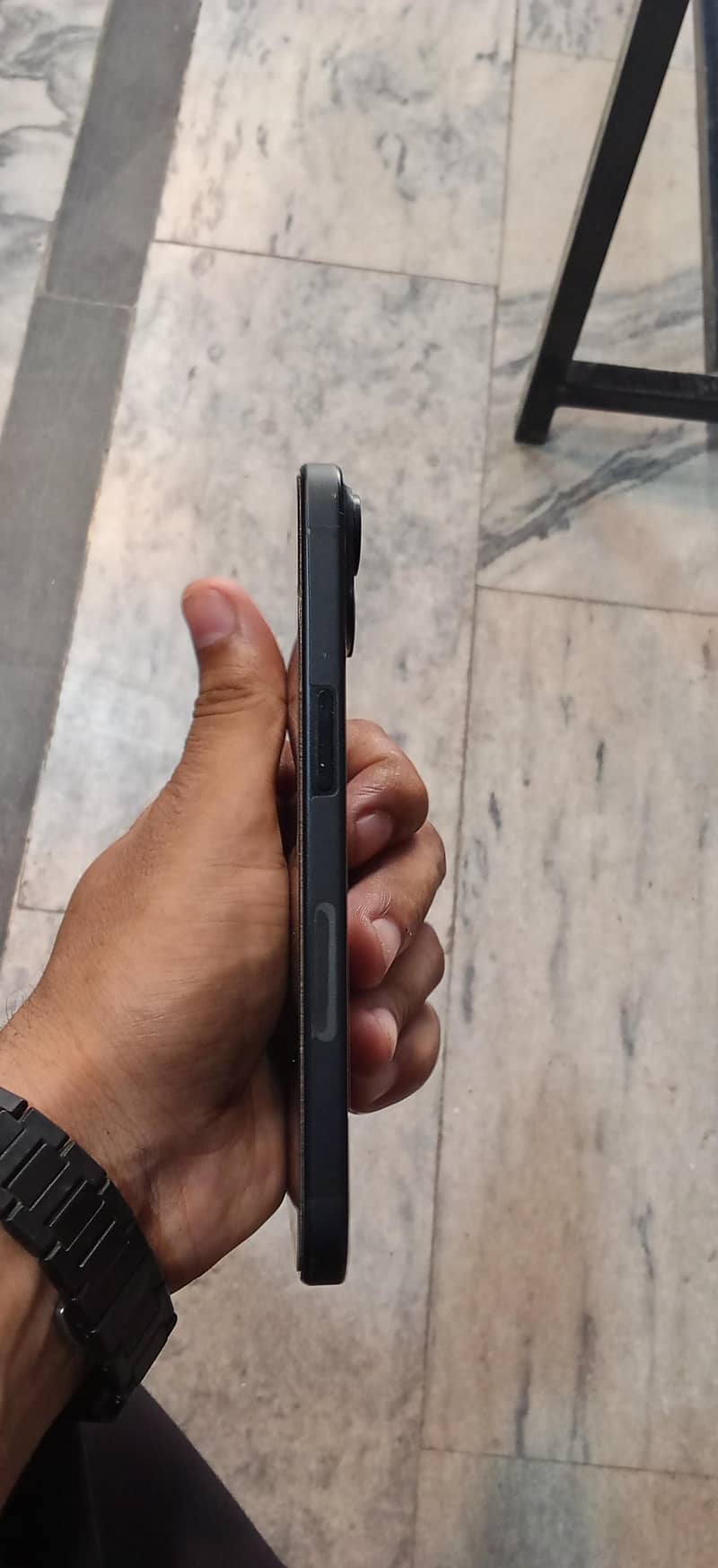 Apple iPhone 15 2