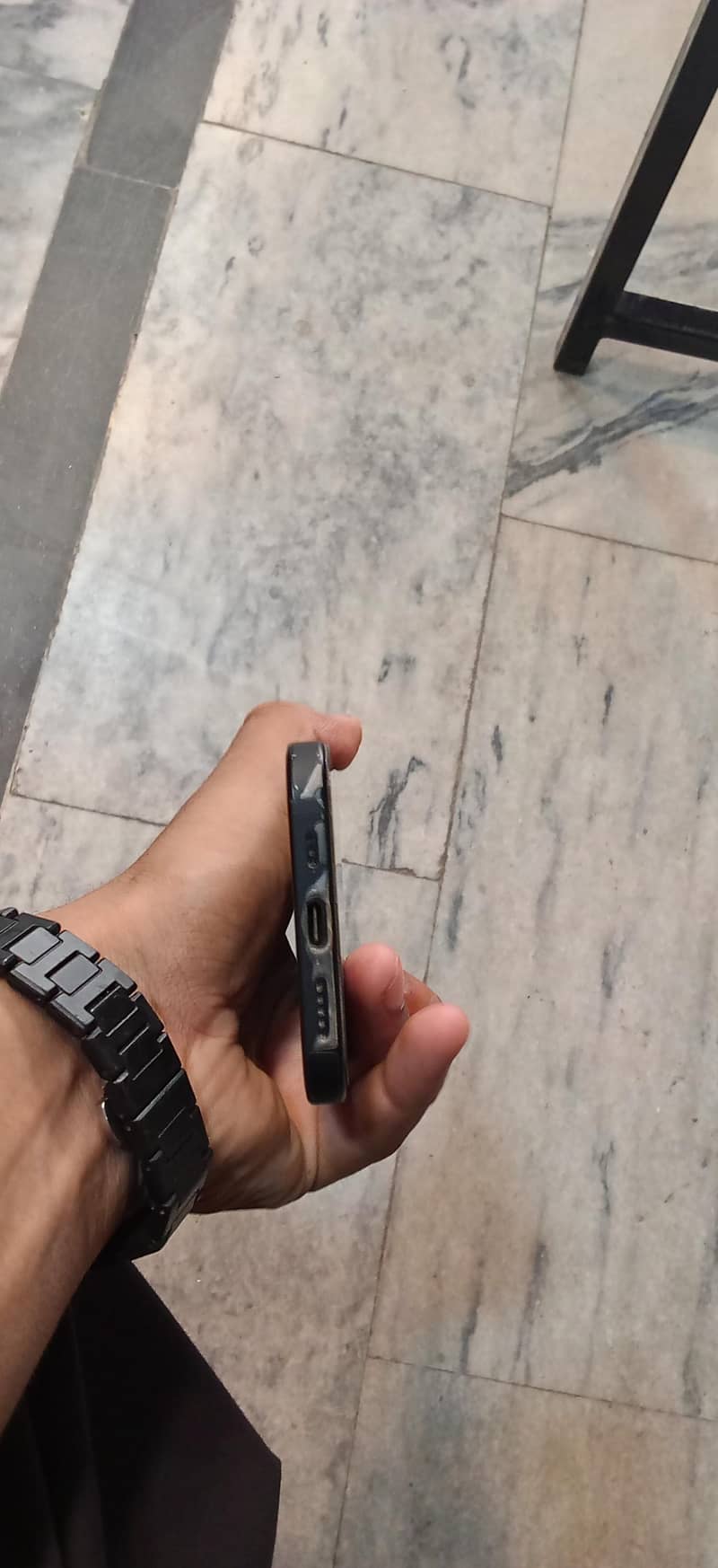 Apple iPhone 15 4