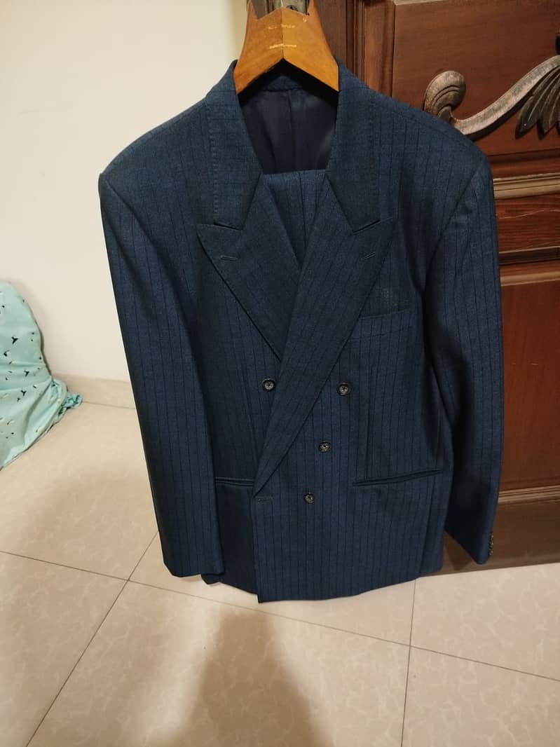 Pent Coat 0
