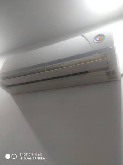 Dawlence AC for sale working condtion