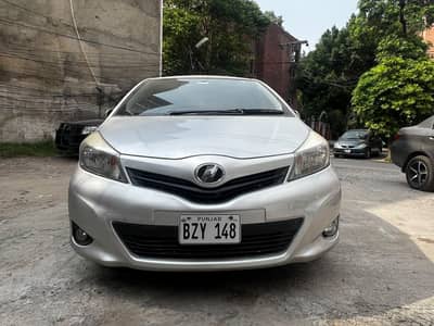 Toyota Vitz 2013