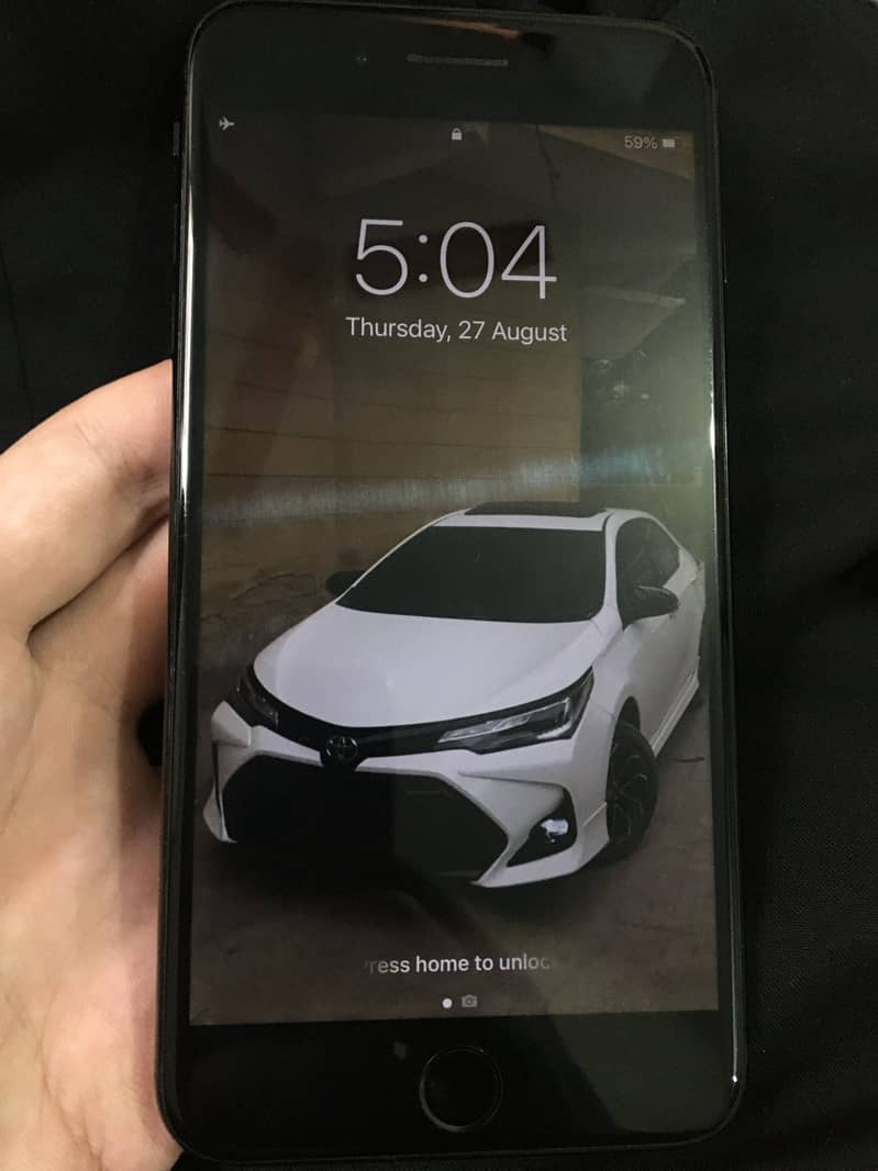 Apple iPhone 7 Plus 1