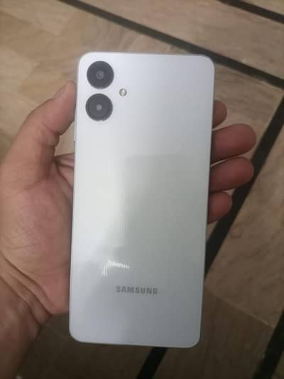 Samsung Mobile A06 like brand new 1 hand use neat and clean