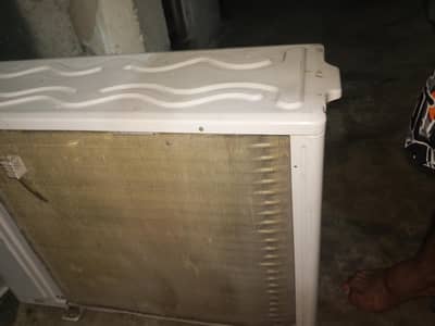 1ton Haier Ac DC inverter heat and cool