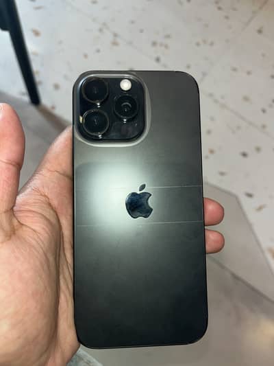 Apple iPhone 16 Pro Max
