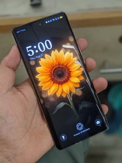 Tecno CAMON 30S
