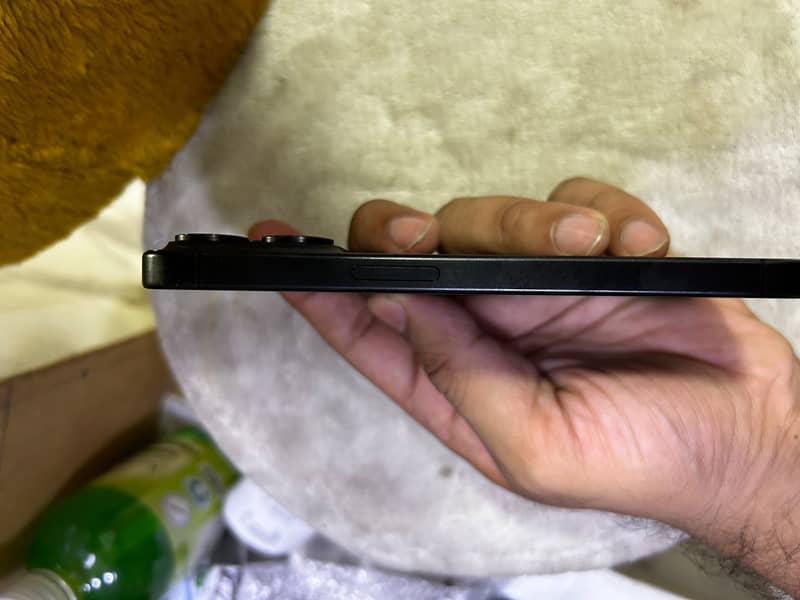Apple iPhone 15 Pro 7