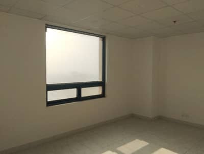 Unoccupied Office Of 1300 Square Feet Is Available For Sale In Gulberg