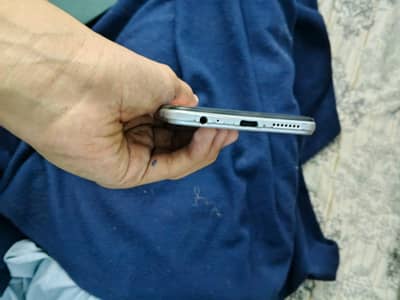 Infinix Hot 12
