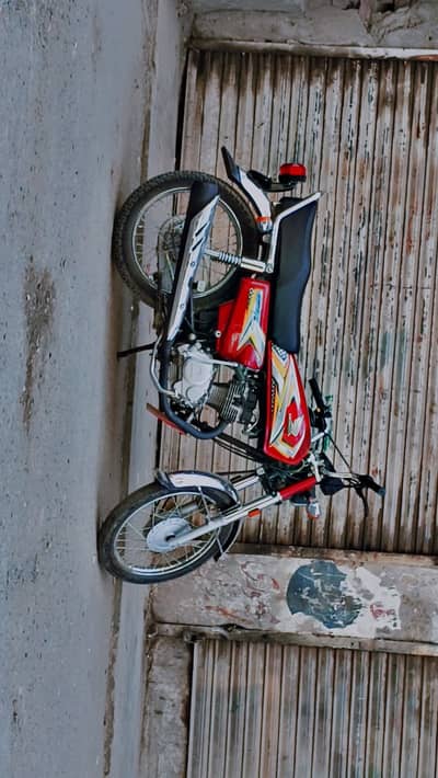 honda 125 25 modle bilkul new condition