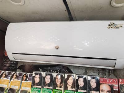 1 Ton PEL Inverter Split AC in Excellent, Working Condition