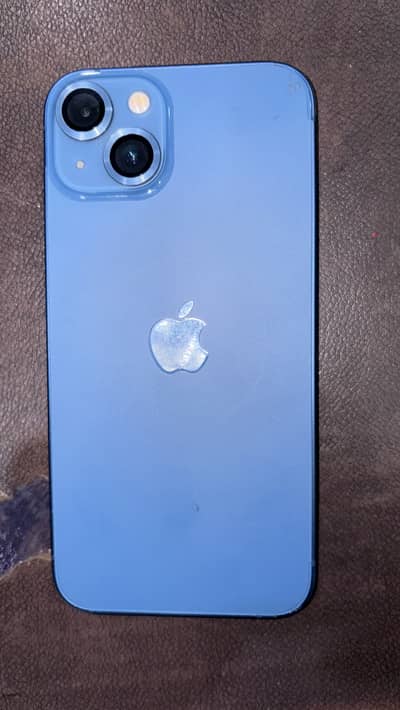 Apple iPhone 13