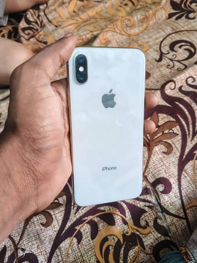 I phone x 64 GB 03182730945