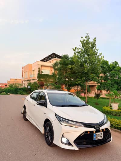 Toyota Corolla altis grande