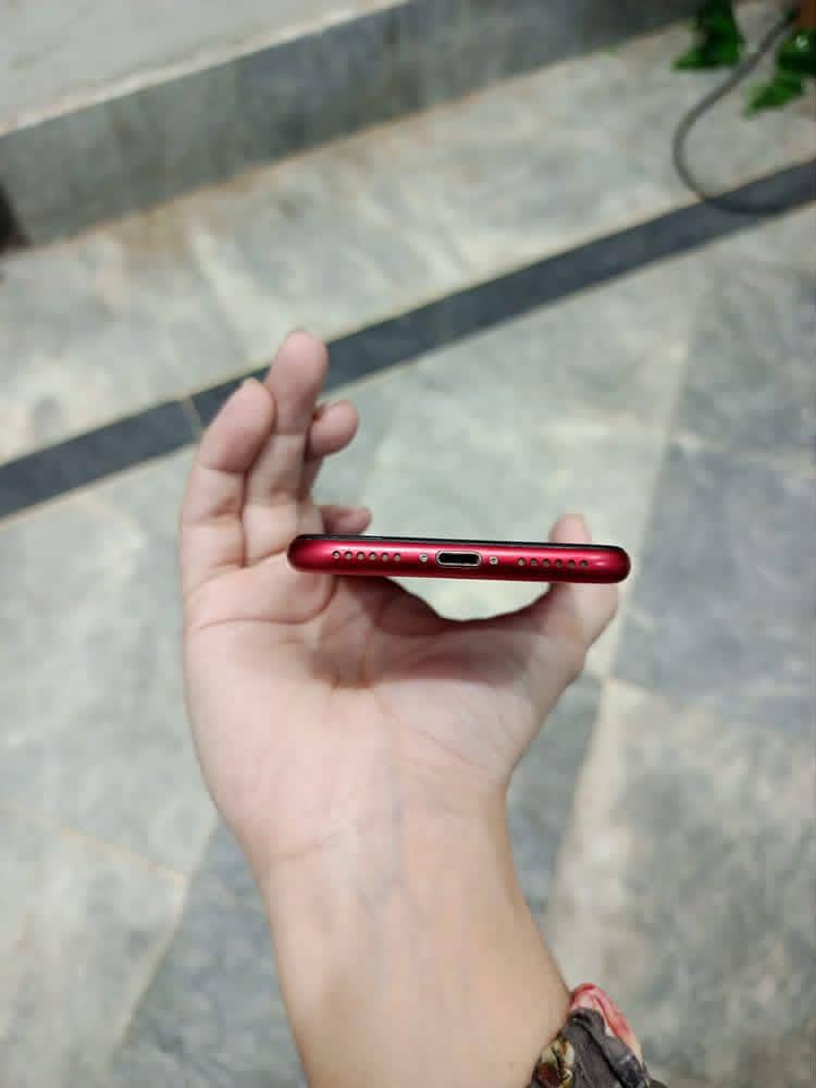 Apple iPhone SE 2