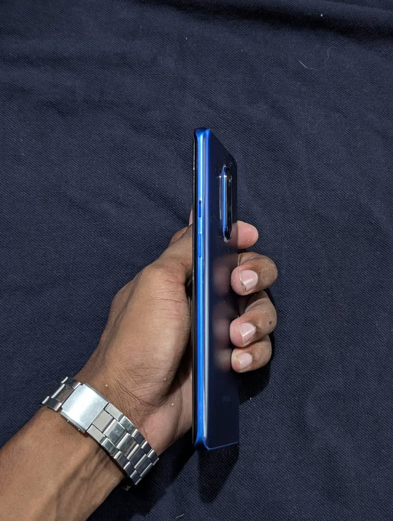 One Plus 8 Pro 6