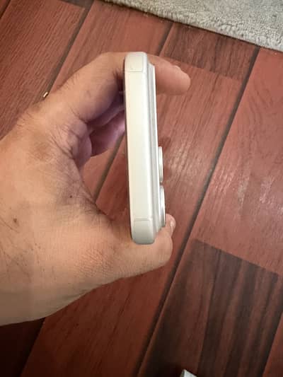 Iphone 17 Pro Max Silver (Non PTA)
