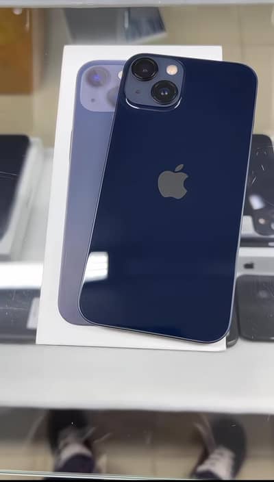 Apple iPhone 13