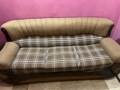 5 seater sofa set for sale with table 30,000