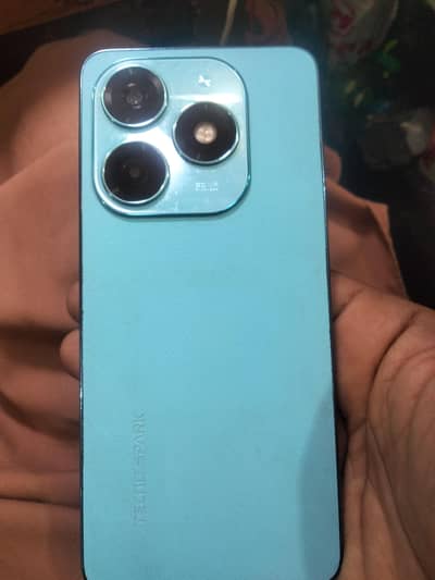 Tecno spark 20