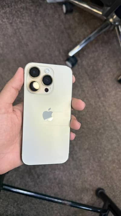 Apple iPhone 14 Pro
