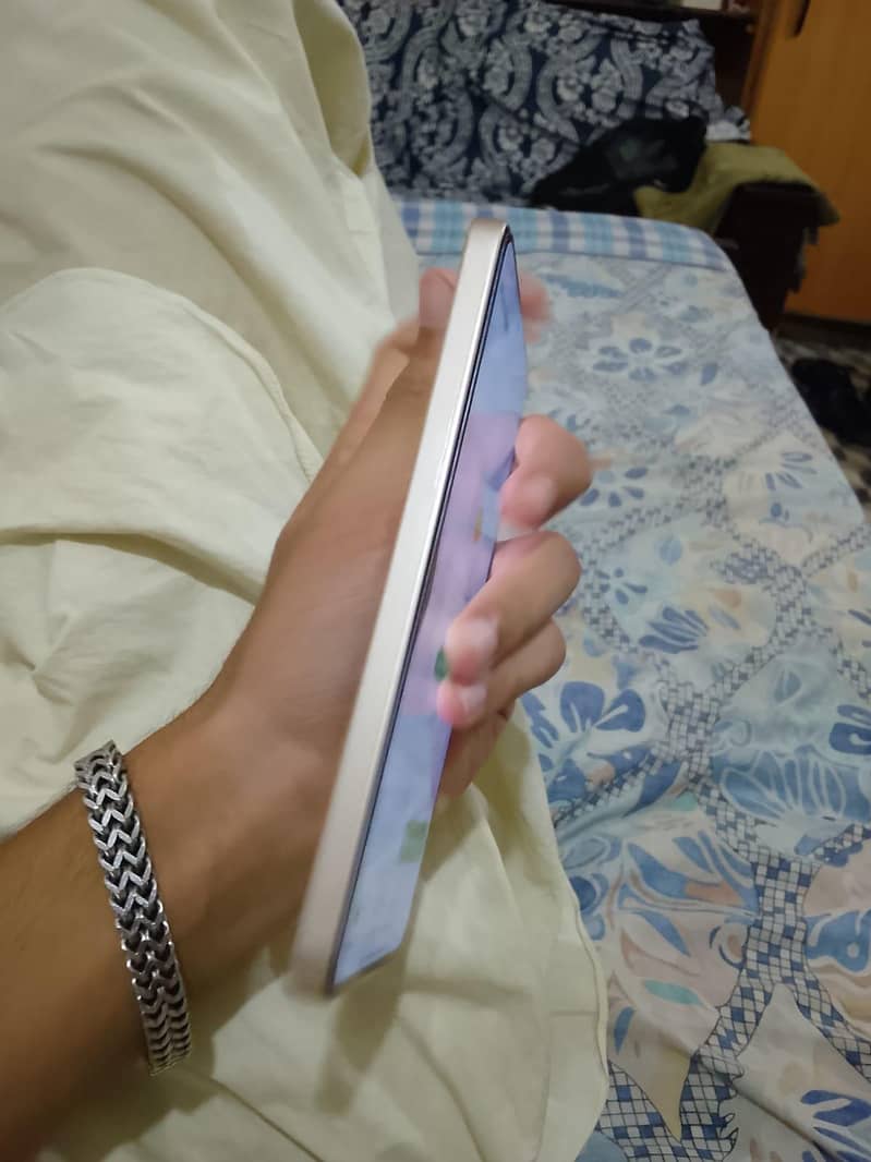 Xiaomi Redmi Note 13 1