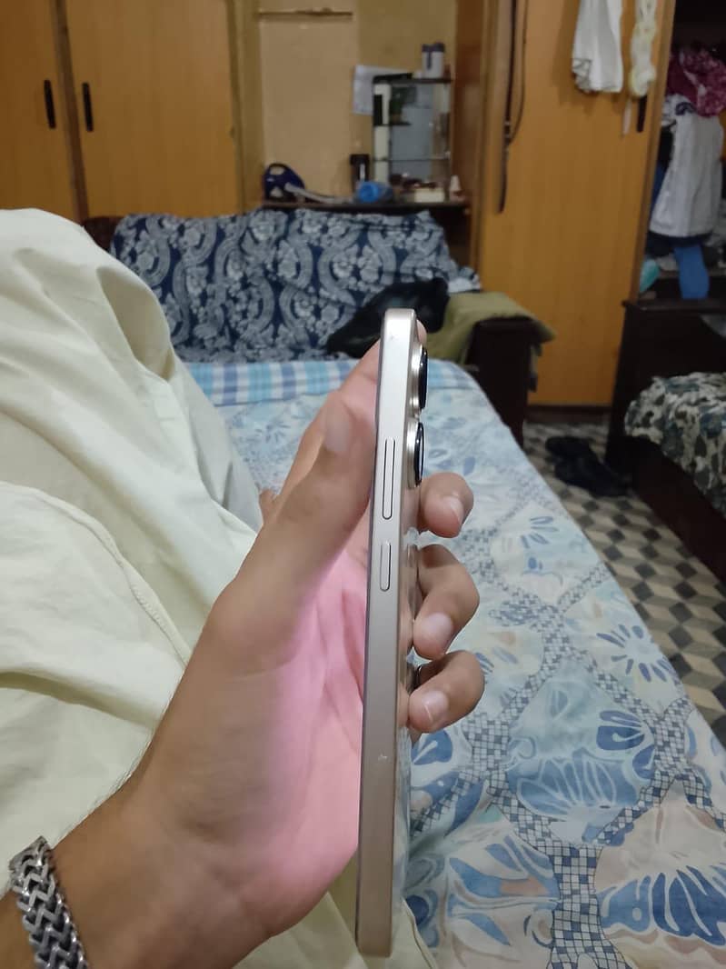 Xiaomi Redmi Note 13 2