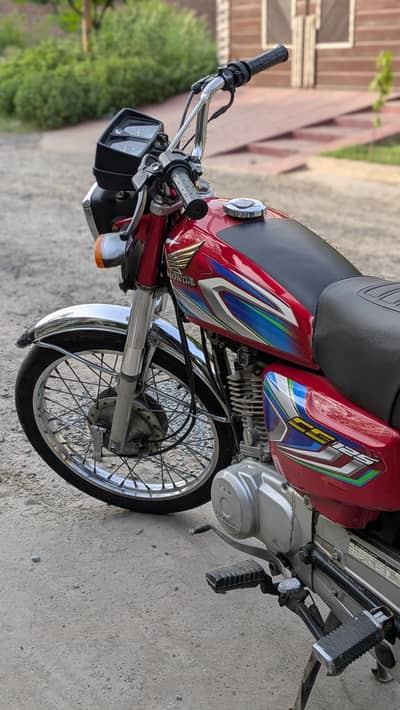 Honda 125 2022 model lush condition