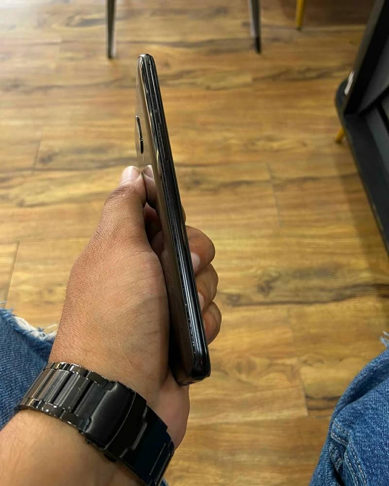 One Plus 6T 7