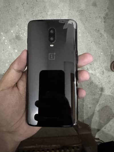 One Plus 6 T