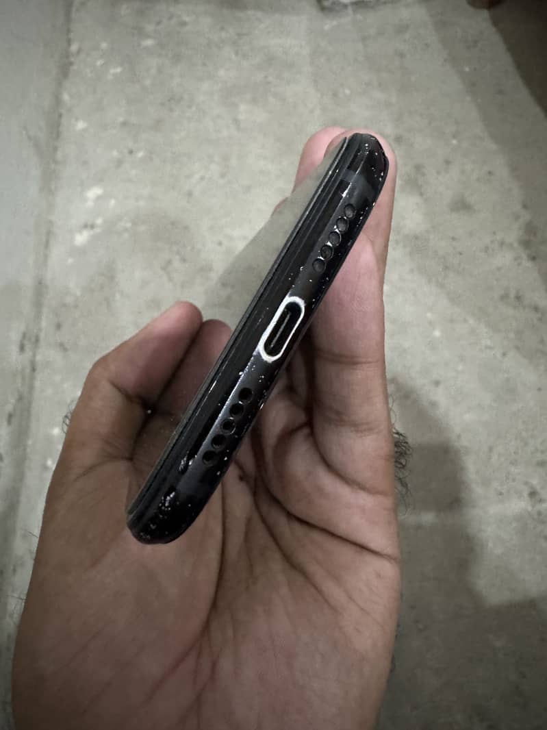 One Plus 6 T 5