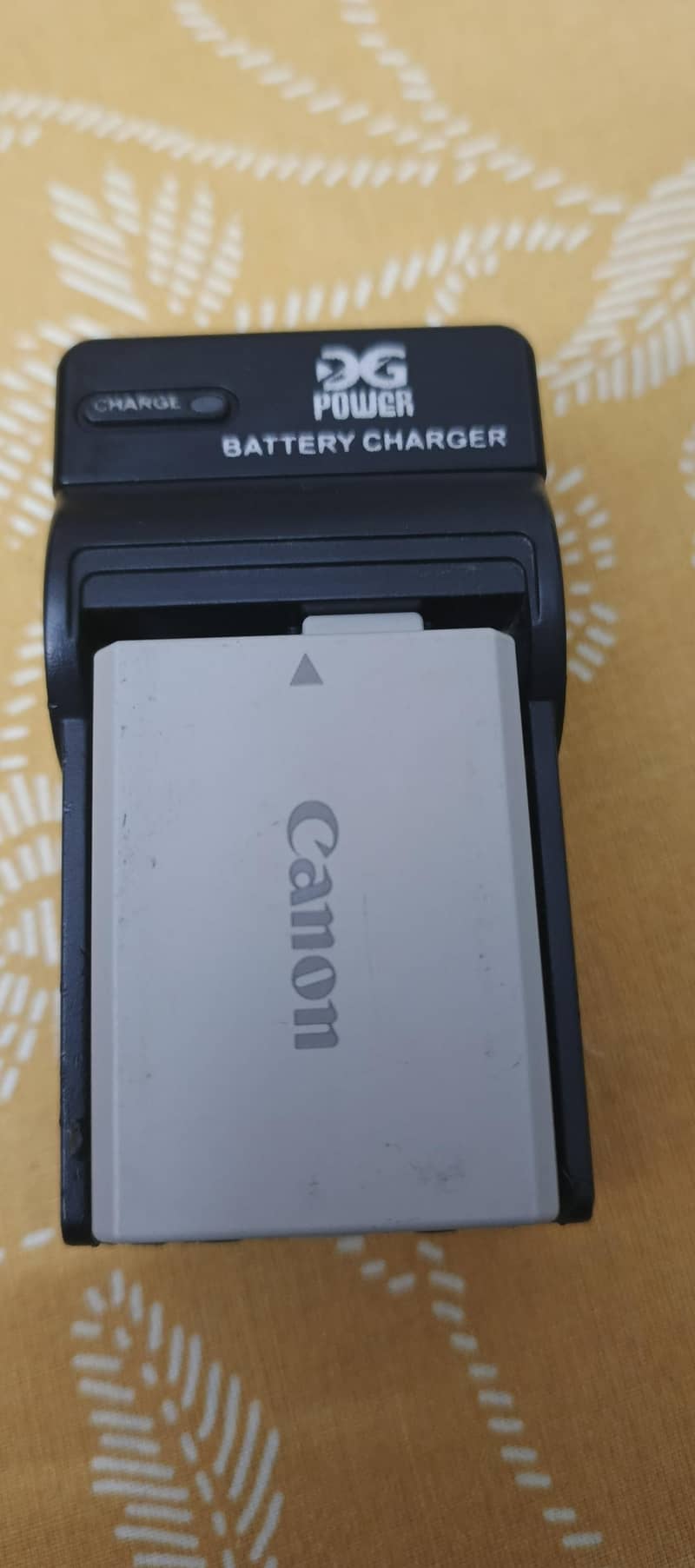 Canon EOS 1000D 2