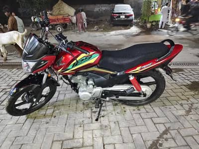 Honda CB125F — 2025 Model | 5,600 KM | 10/10 Condition