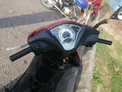 Genuine United scooty 100 cc for sale