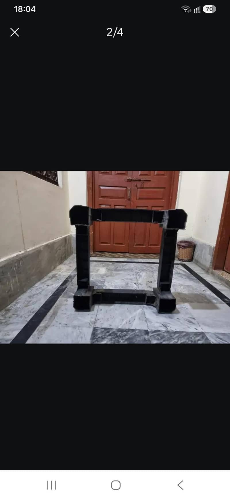 Fridge stand 1